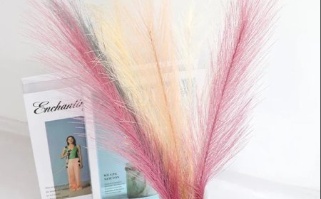 Artificial Pampas Grass Decor | Elegant Floral Arrangement